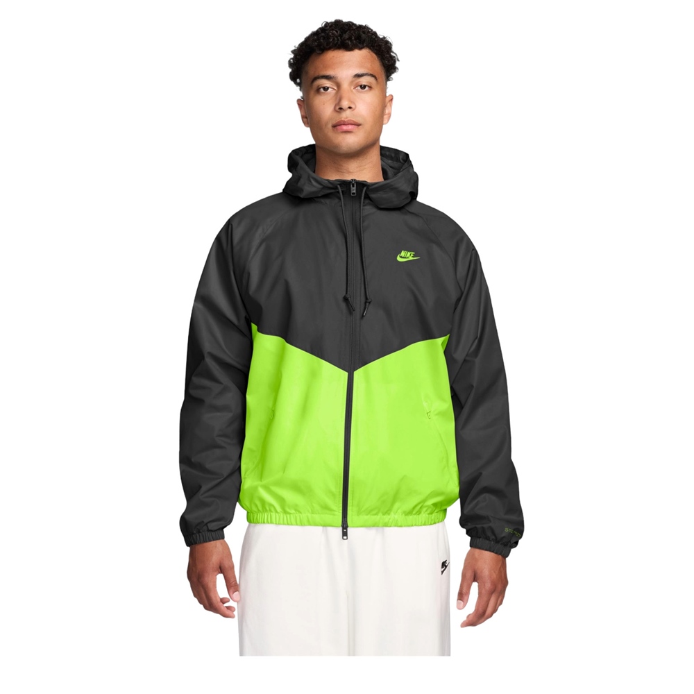 BLACK/VOLT