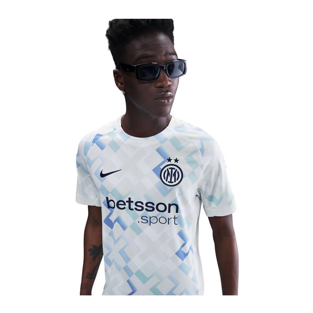 AQUAWHT